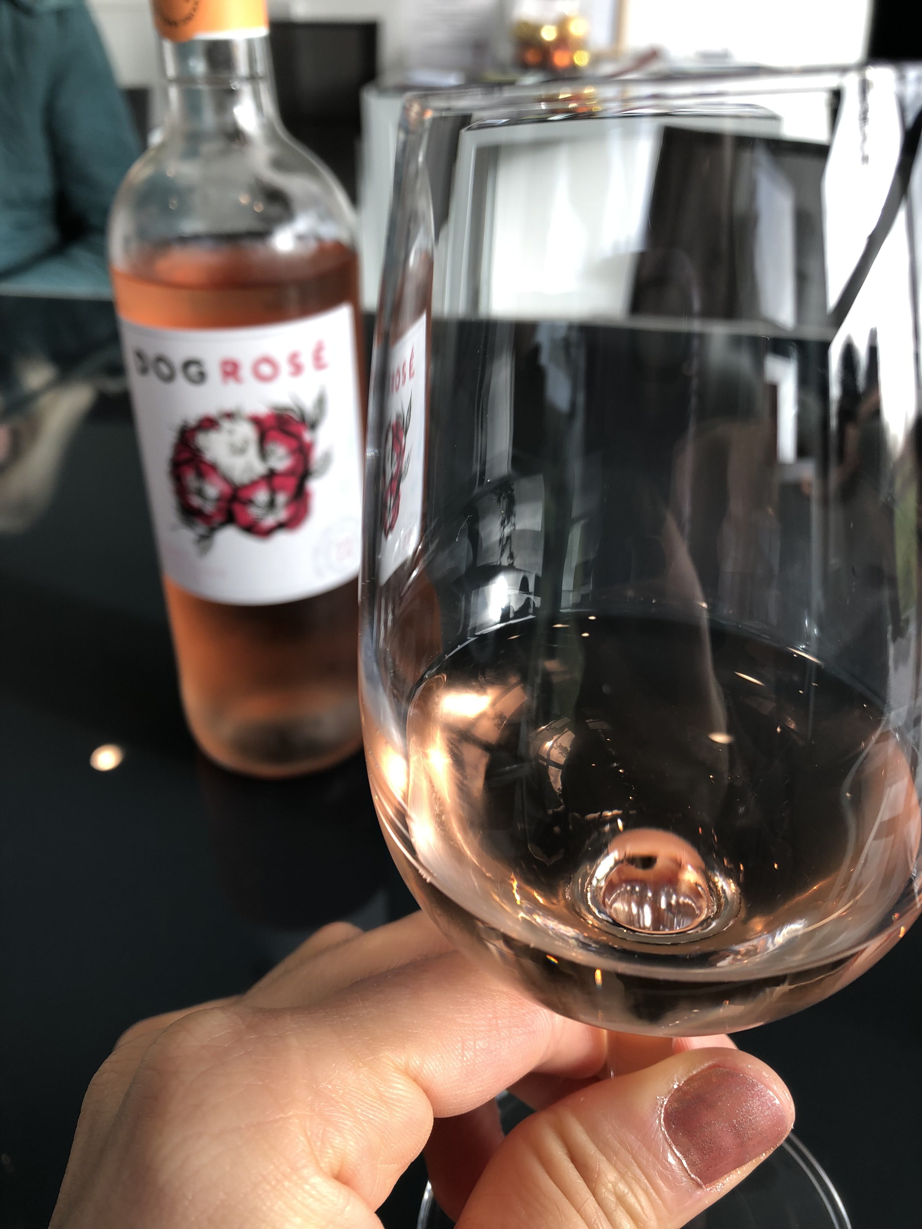 Rosé Sussex wine